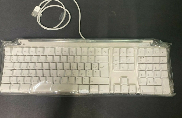 Apple USB Keyboard M7803